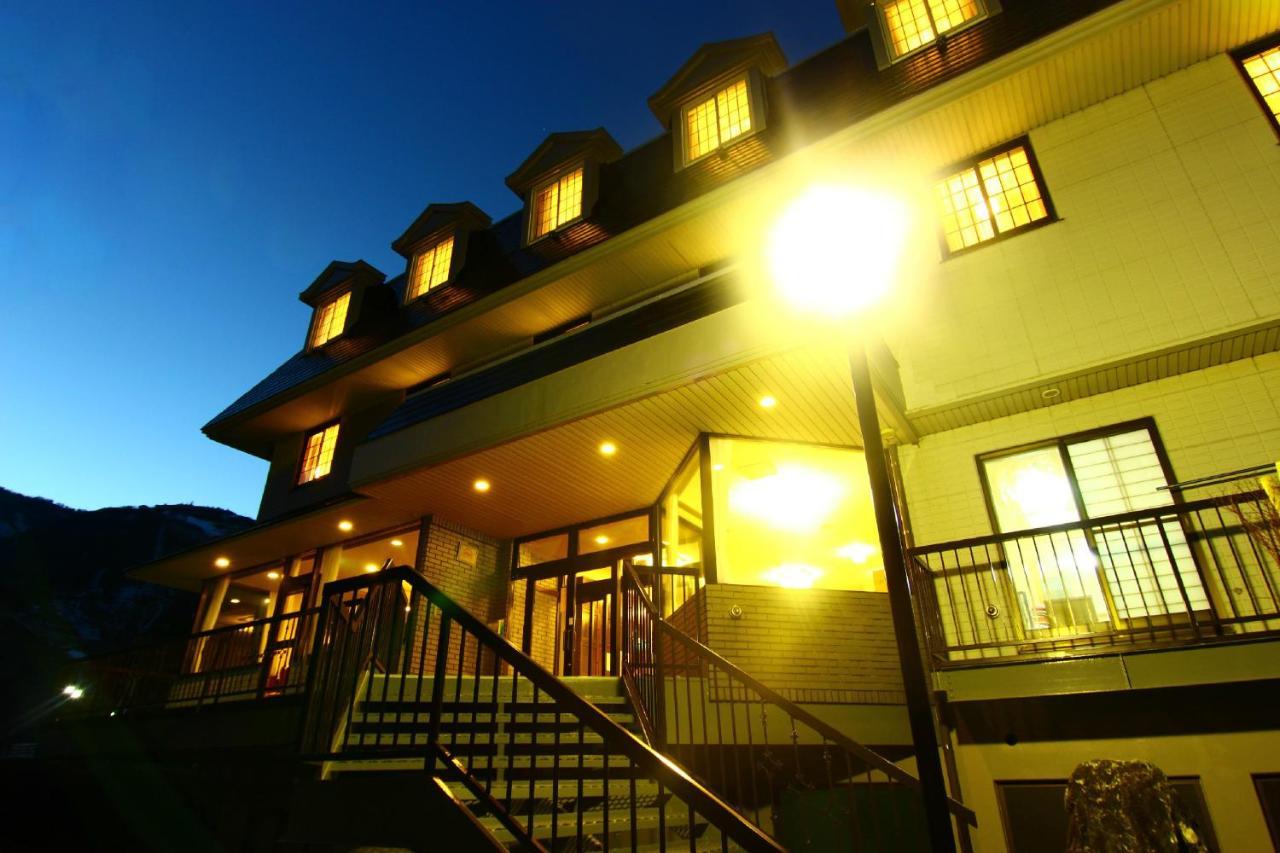 Hotel Utopia Yuzawa  Exterior photo